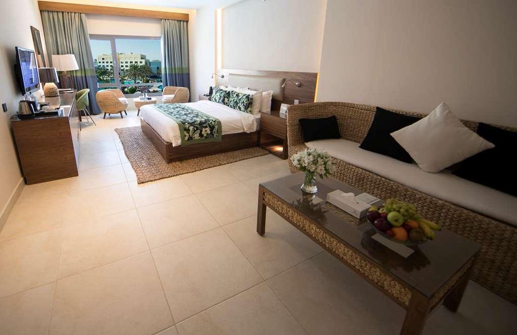 The Palms Beach Hotel And Spa - Kuwai Kuwait City Rum bild